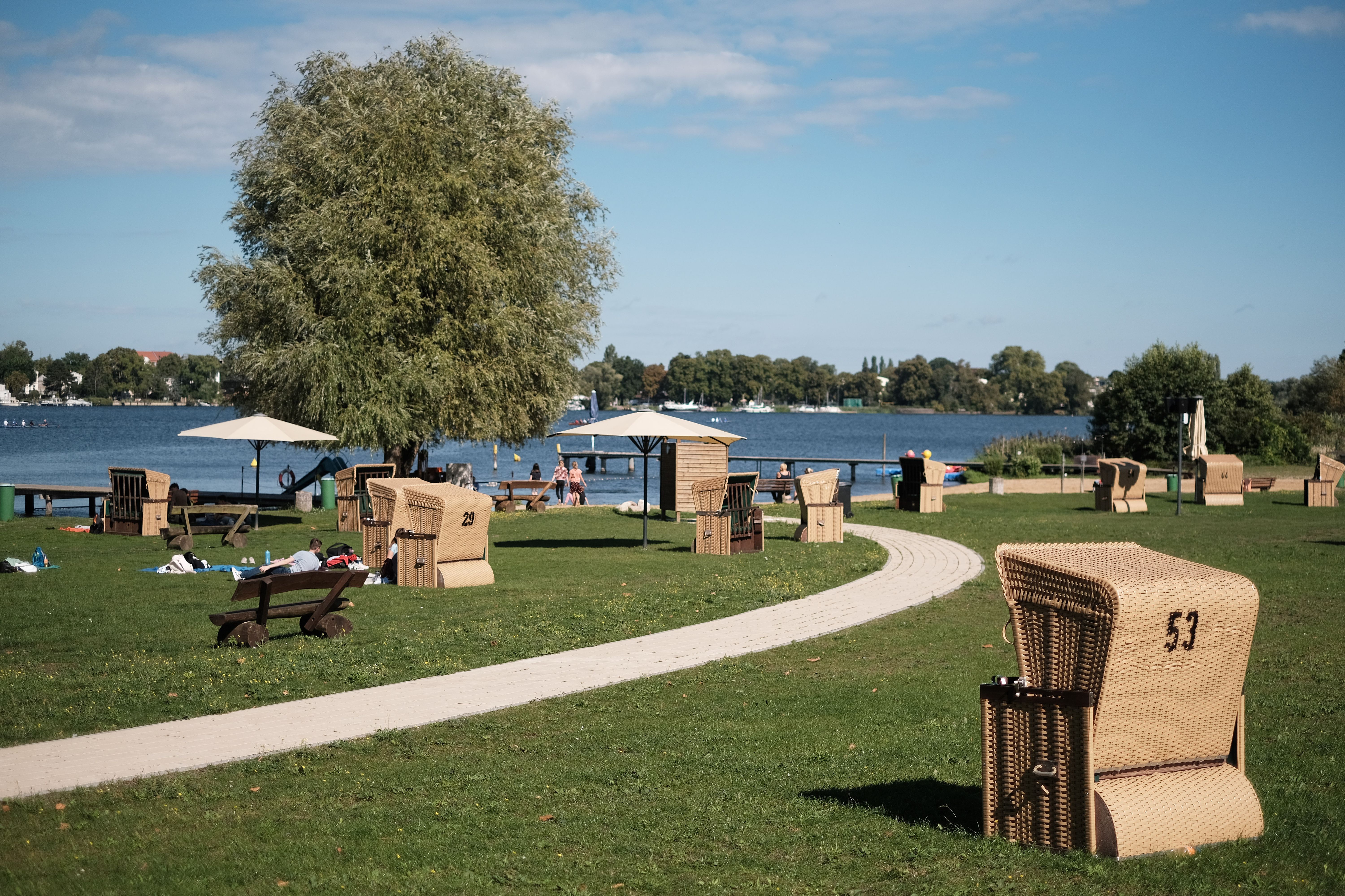 Schöner abbaden in Potsdam: Ein Besuch im umgestalteten Stadtbad Babelsberg