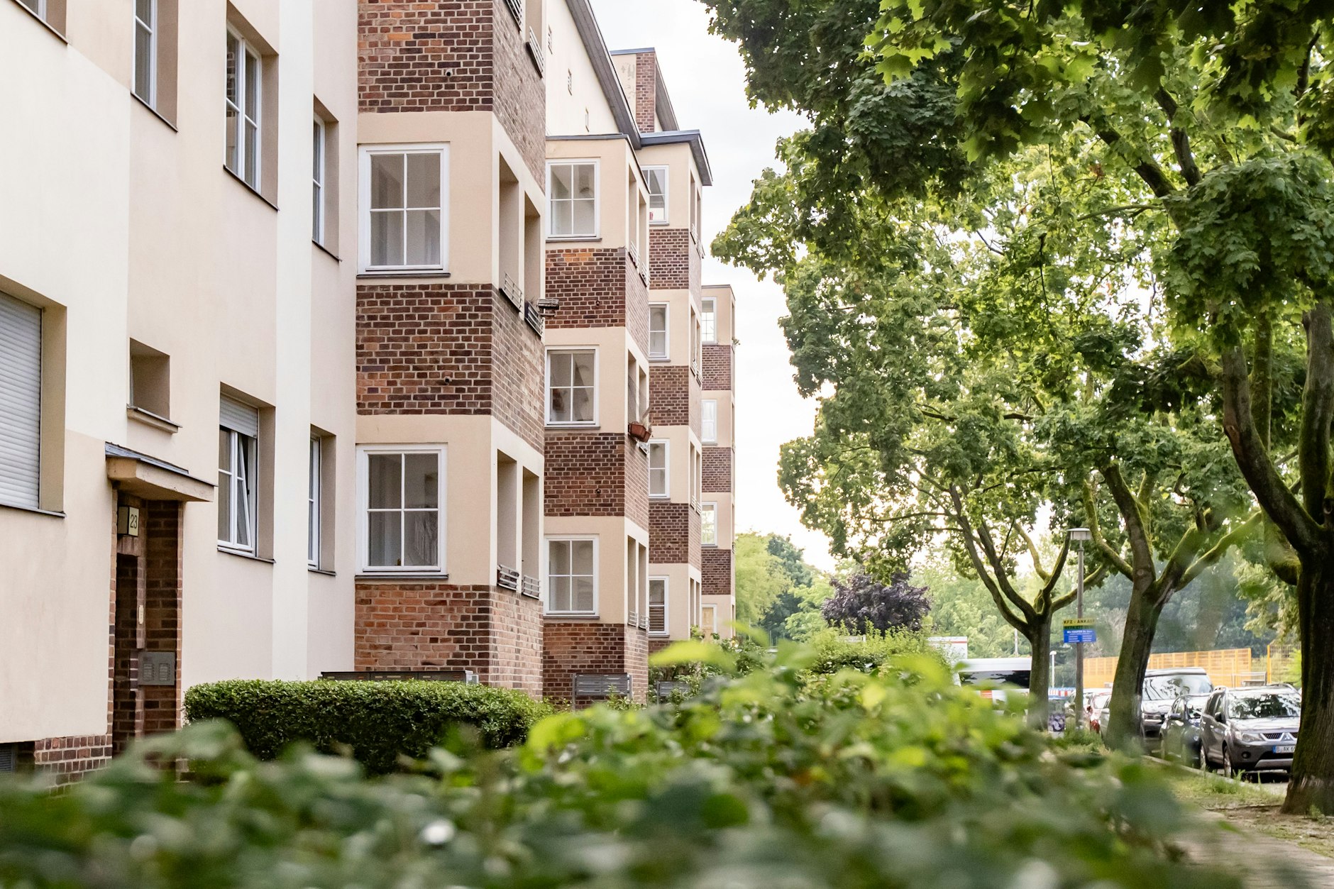 Wohnsiedlung aus DDR-Zeiten in Lichtenberg. Laut AfD fühlen sich viele Anwohner dort wegen des steigendem Ausländeranteils nicht mehr wohl.