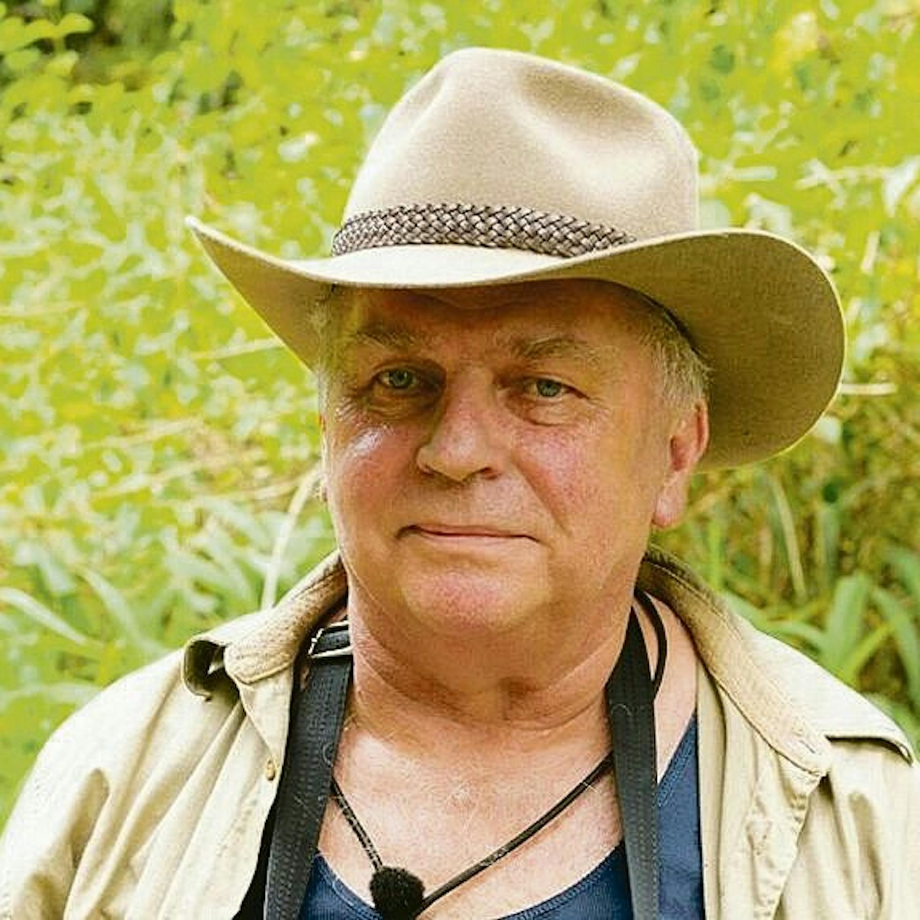 Image - Er packt im Bademantel für den Umzug: Günther Krauses steiler Abstieg