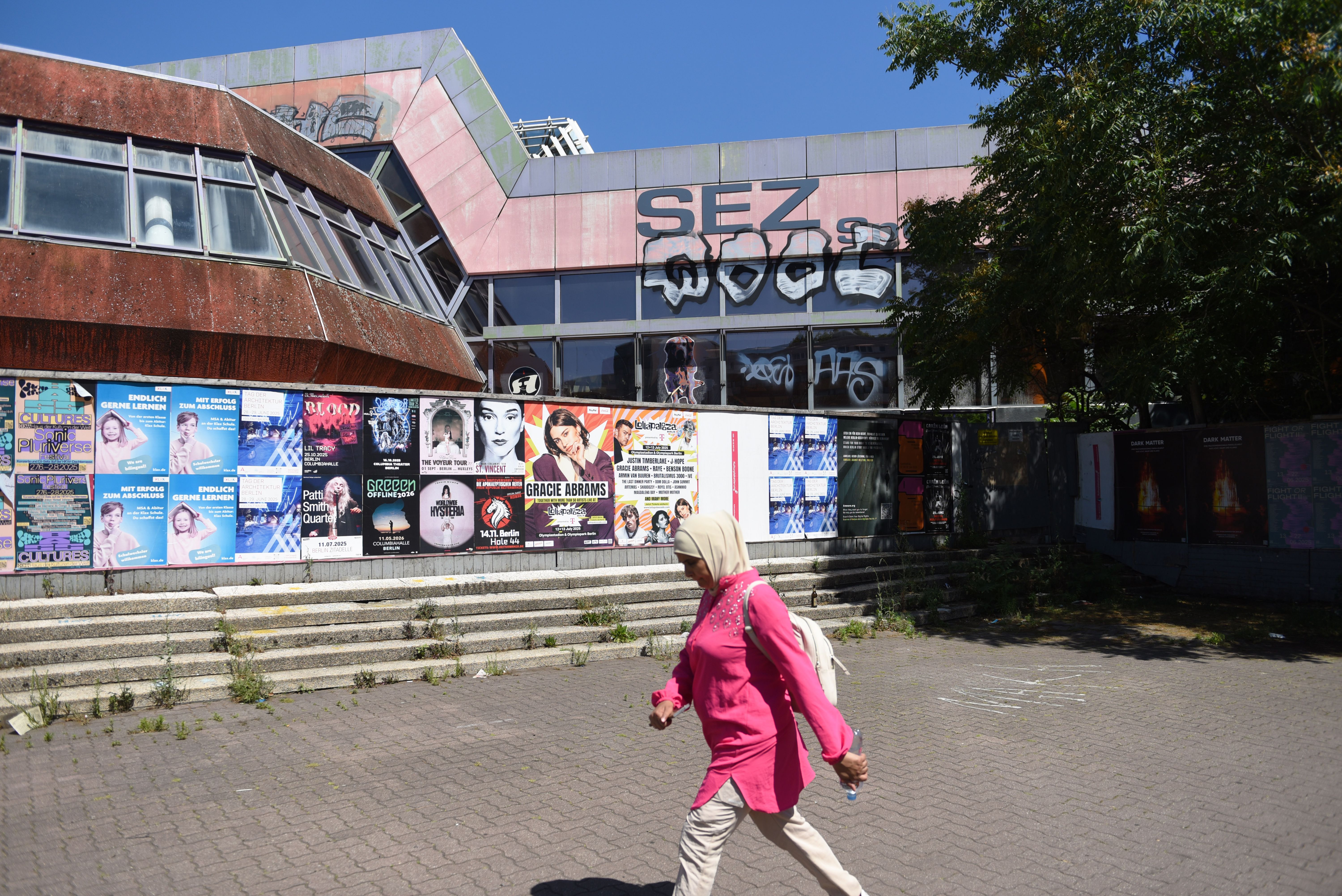 Hoffnung für DDR-Bau: Trotz Abriss-Plänen – Behörde prüft Denkmalschutz für SEZ