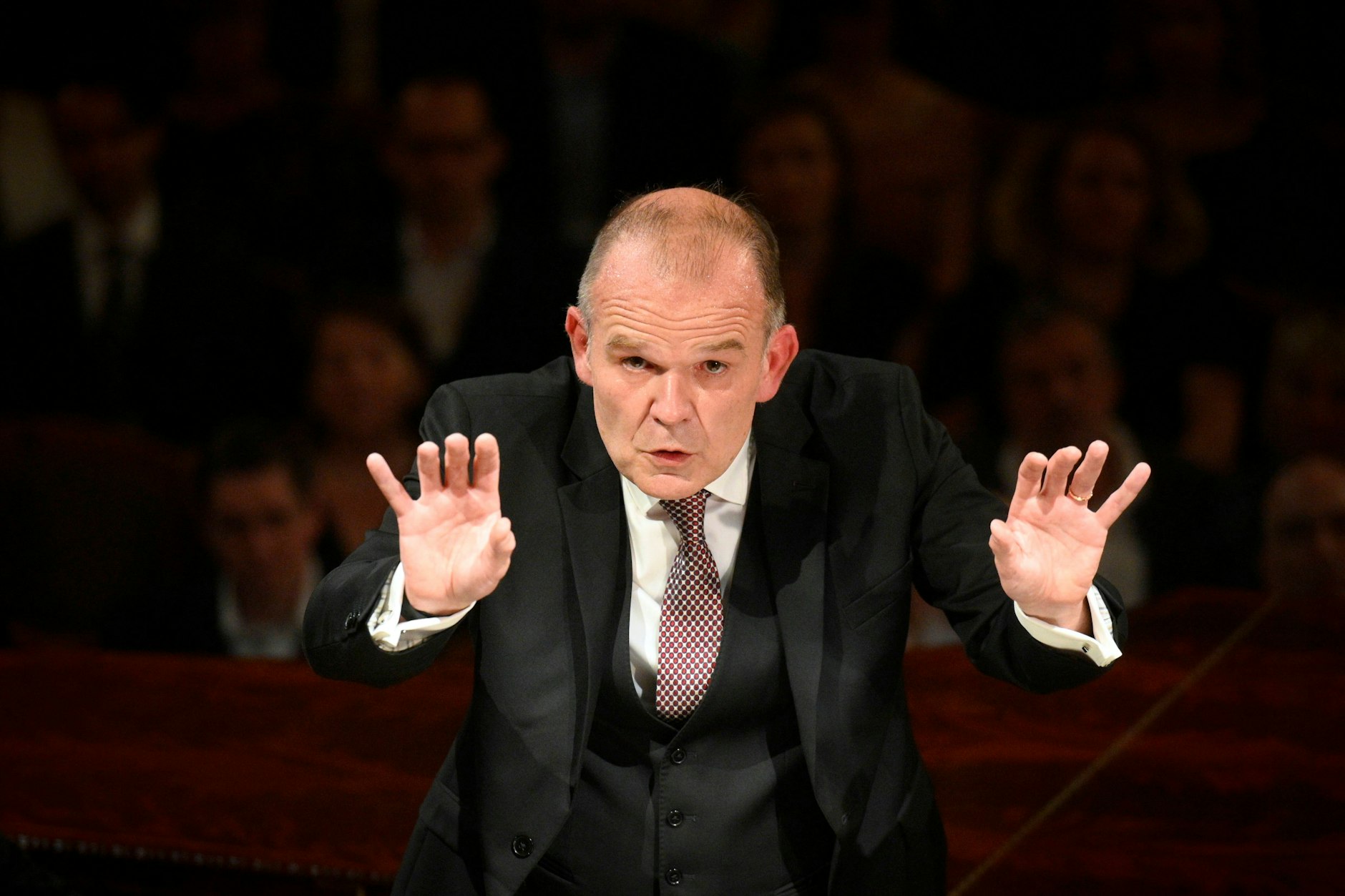 Der Dirigent François-Xavier Roth