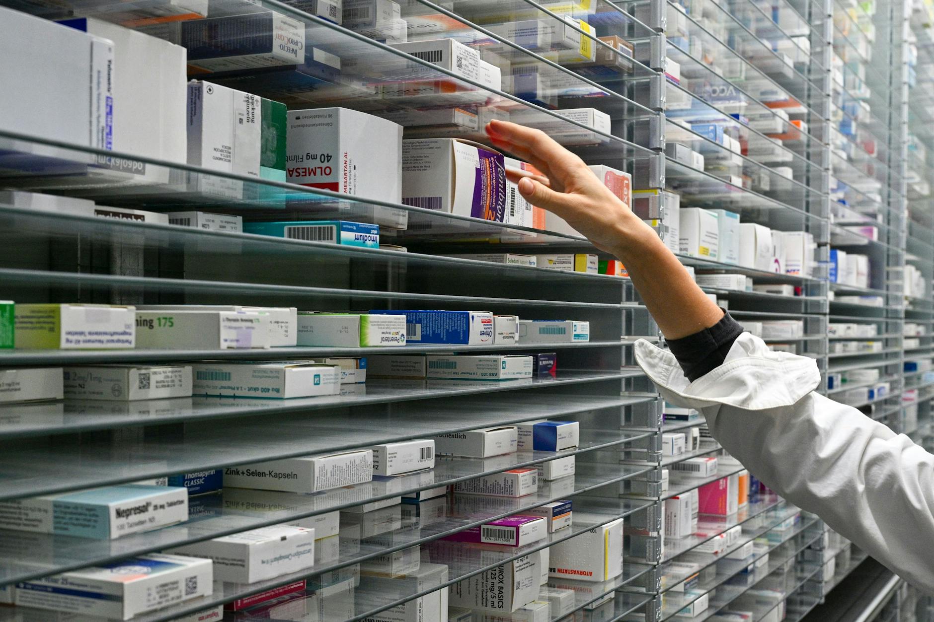 Die Bundesvereinigung Deutscher Apothekerverbände warnt vor Versorgungsengpässen bei Medikamenten.