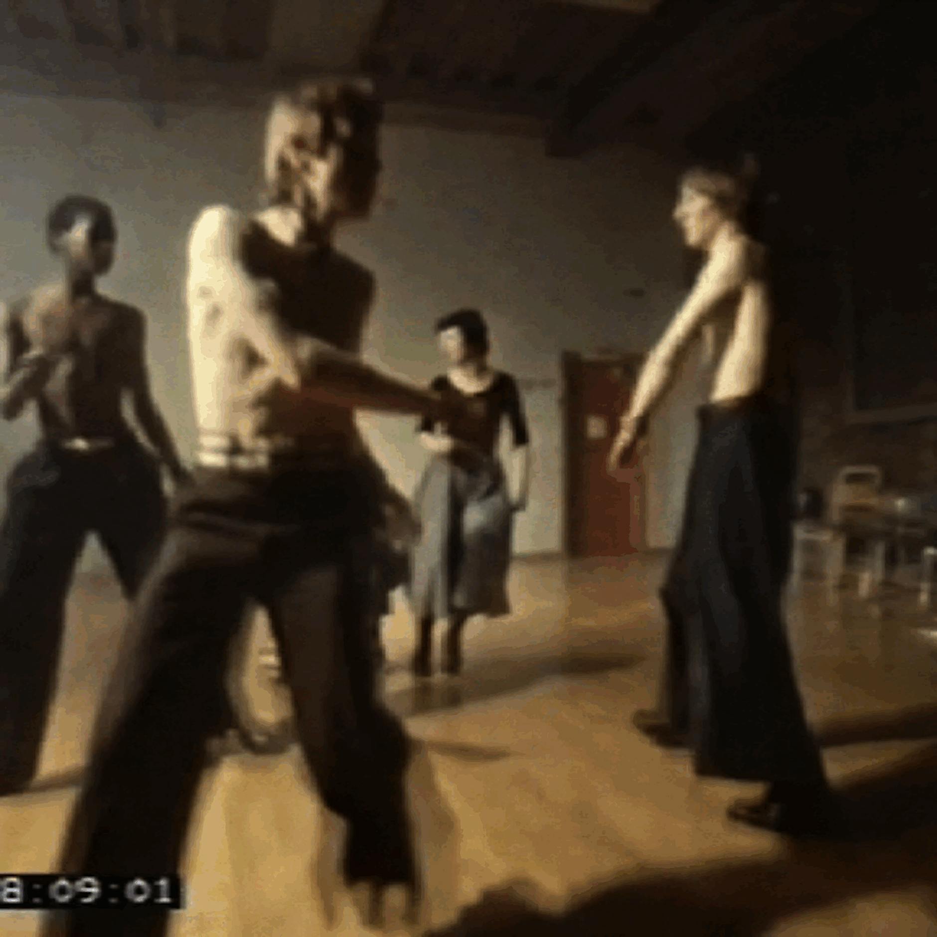 Schweiß und Stroboskop: Die Art Week Berlin ist ein Kampf