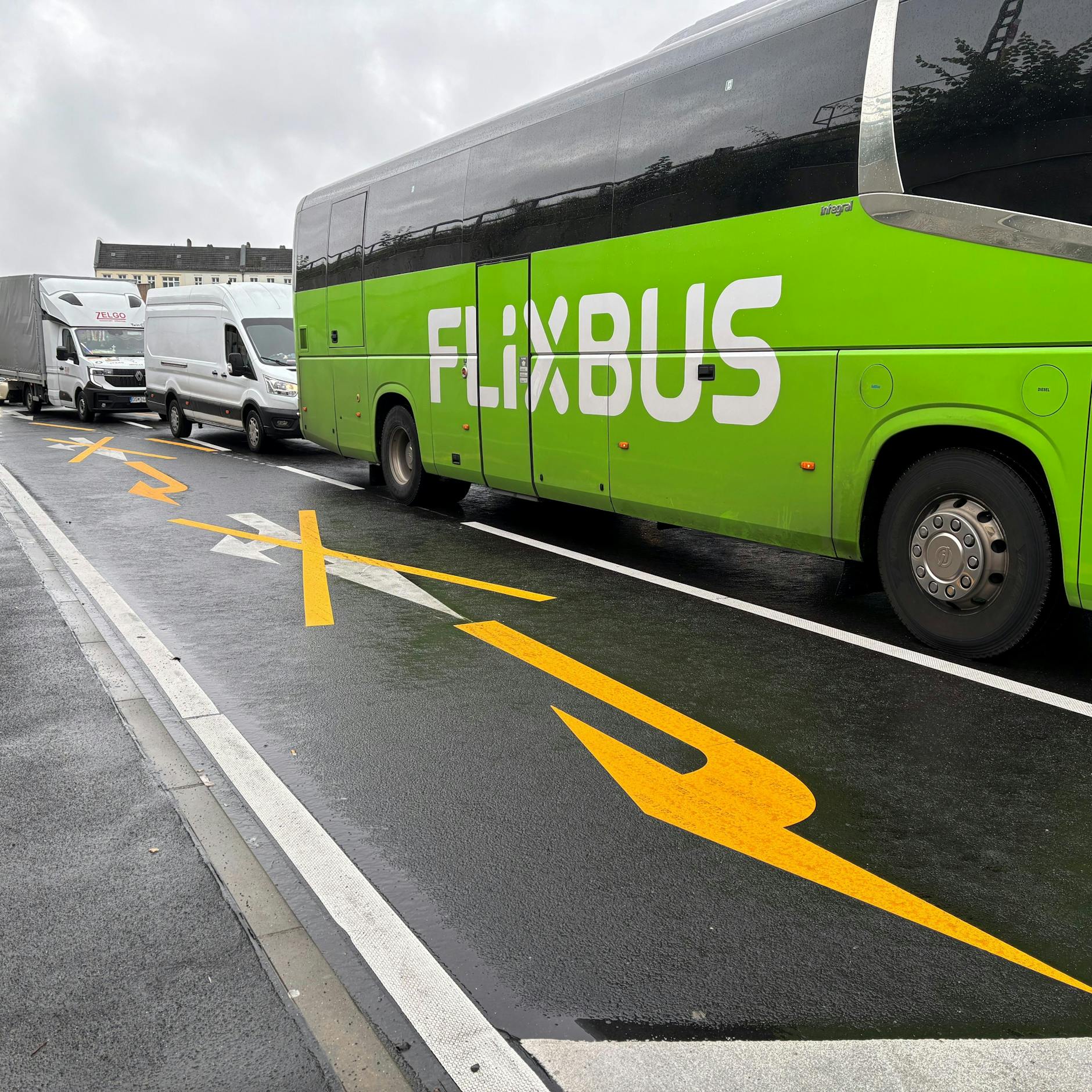 Image - A100 in Treptow: Jetzt fängt der Stau schon auf der Autobahn an