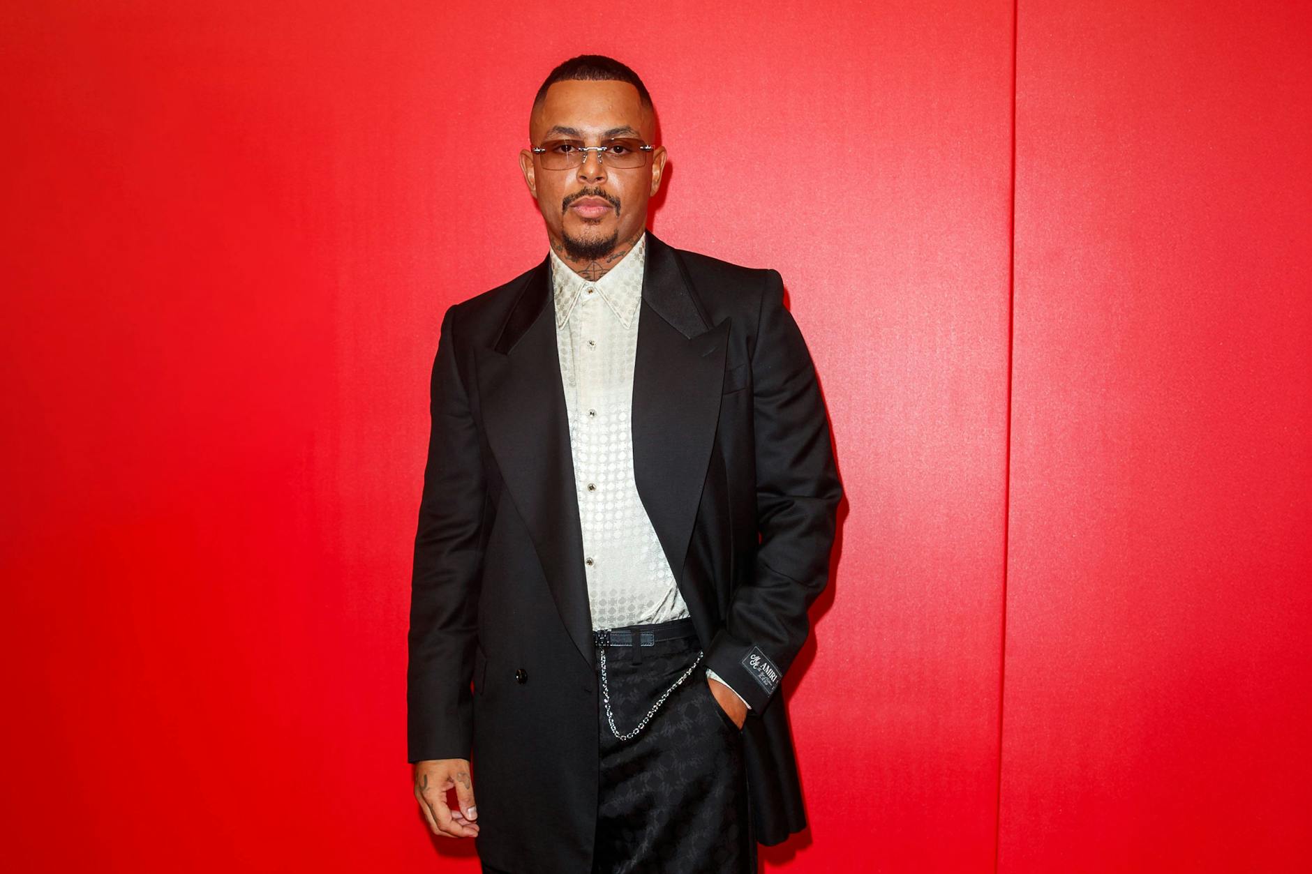 Trade Republic wächst und wirbt mit einer neuen Anlageklasse um Kunden. Der Rapper Luciano erklärt im Video die Chancen und Risiken von Beteiligungen in Private Equity.