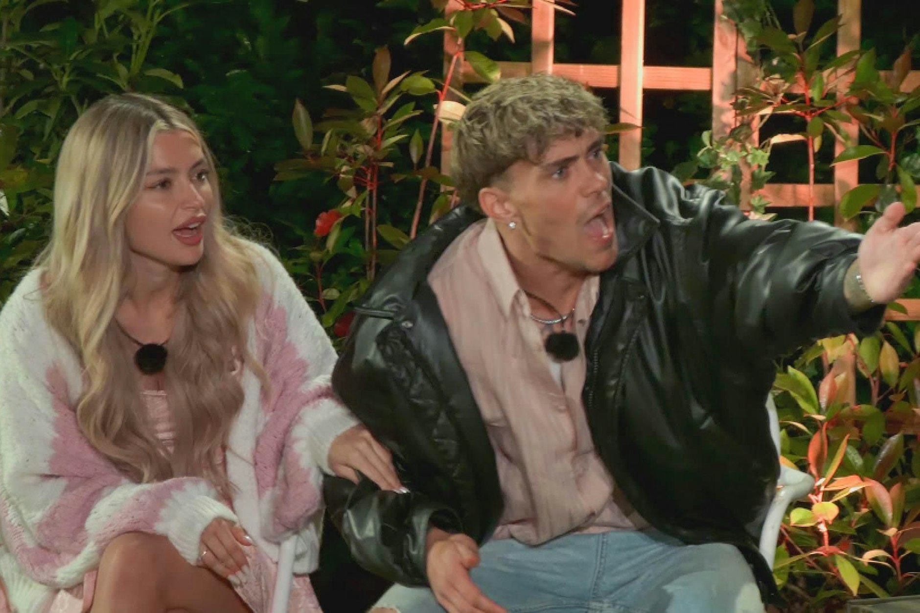 Bei der ersten Nominierung im „Sommerhaus der Stars“ eskaliert es wegen Ryan Wöhrl und Freundin Lina.