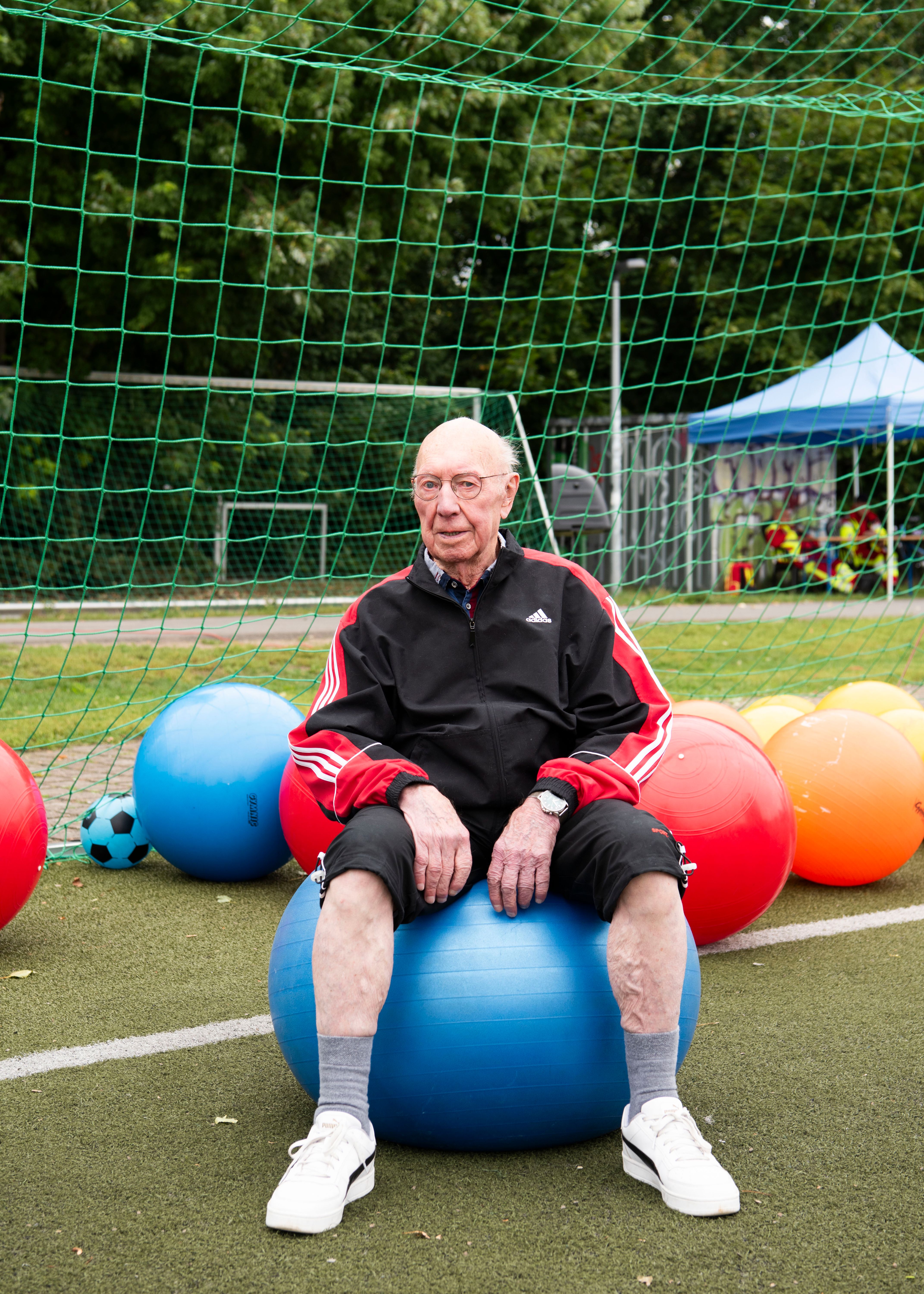 Statt Marathon: Günter (94) bei seinem ersten Senioren-Sportfest
