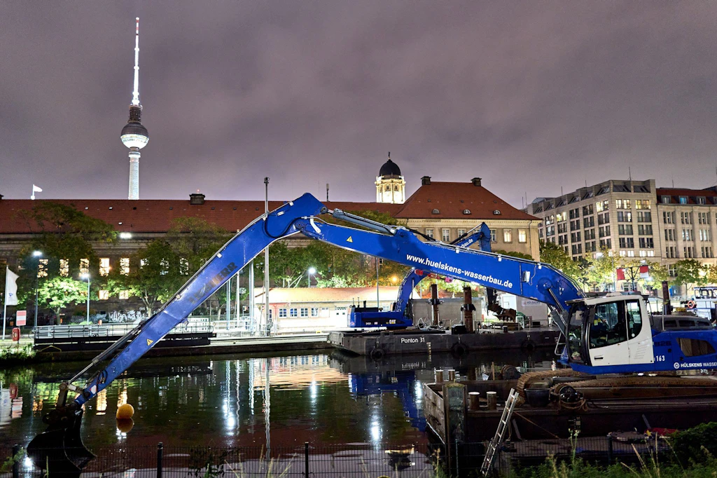 Bombenfund mitten in Berlin: Sprengsatz muss nicht entschärft werden!