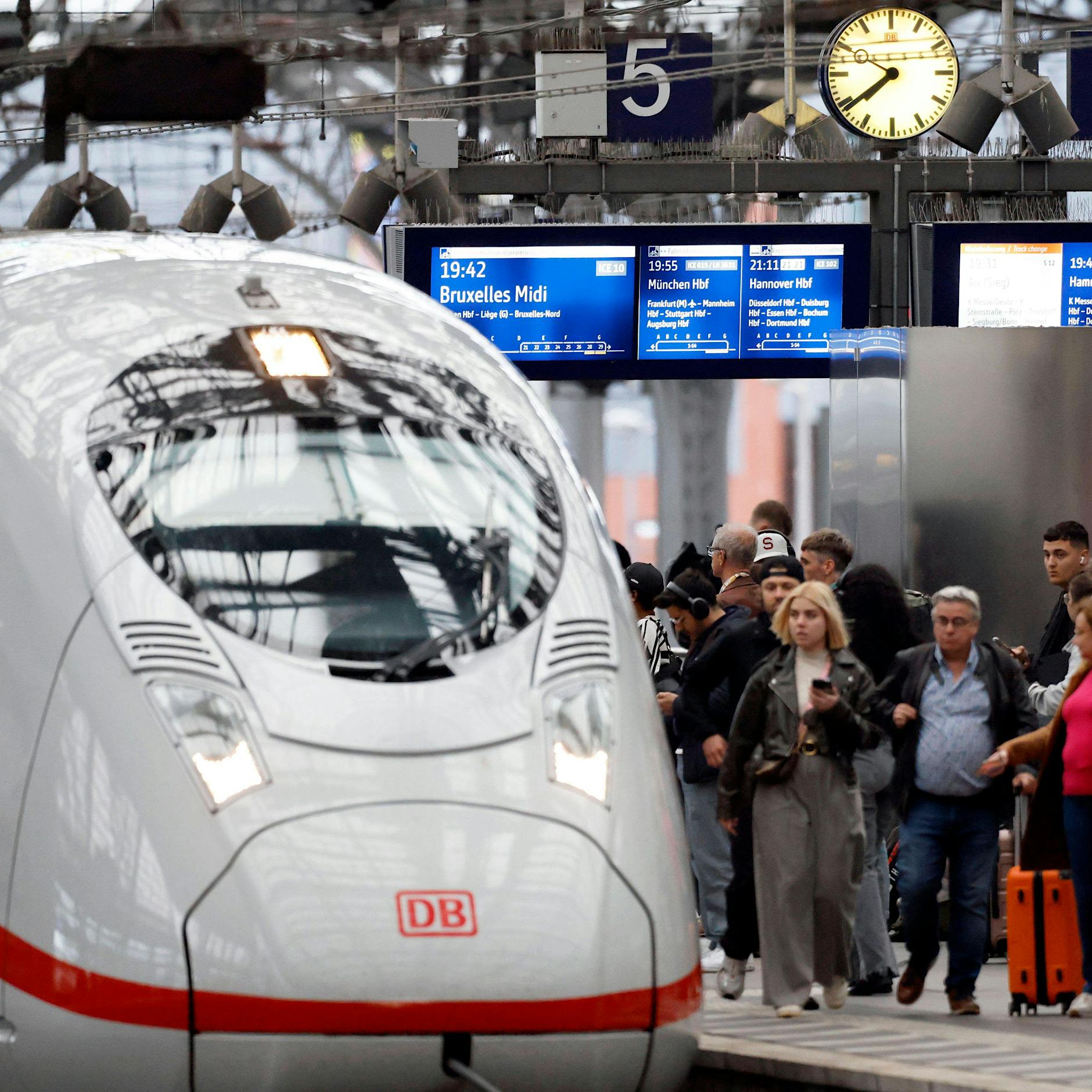 Bericht: Lässt die Bahn Züge ausfallen, um die Statistik zu frisieren?