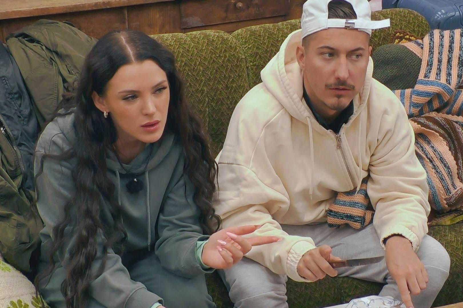 Jennifer und Marvin zoffen sich im „Sommerhaus der Stars“ immer wieder.