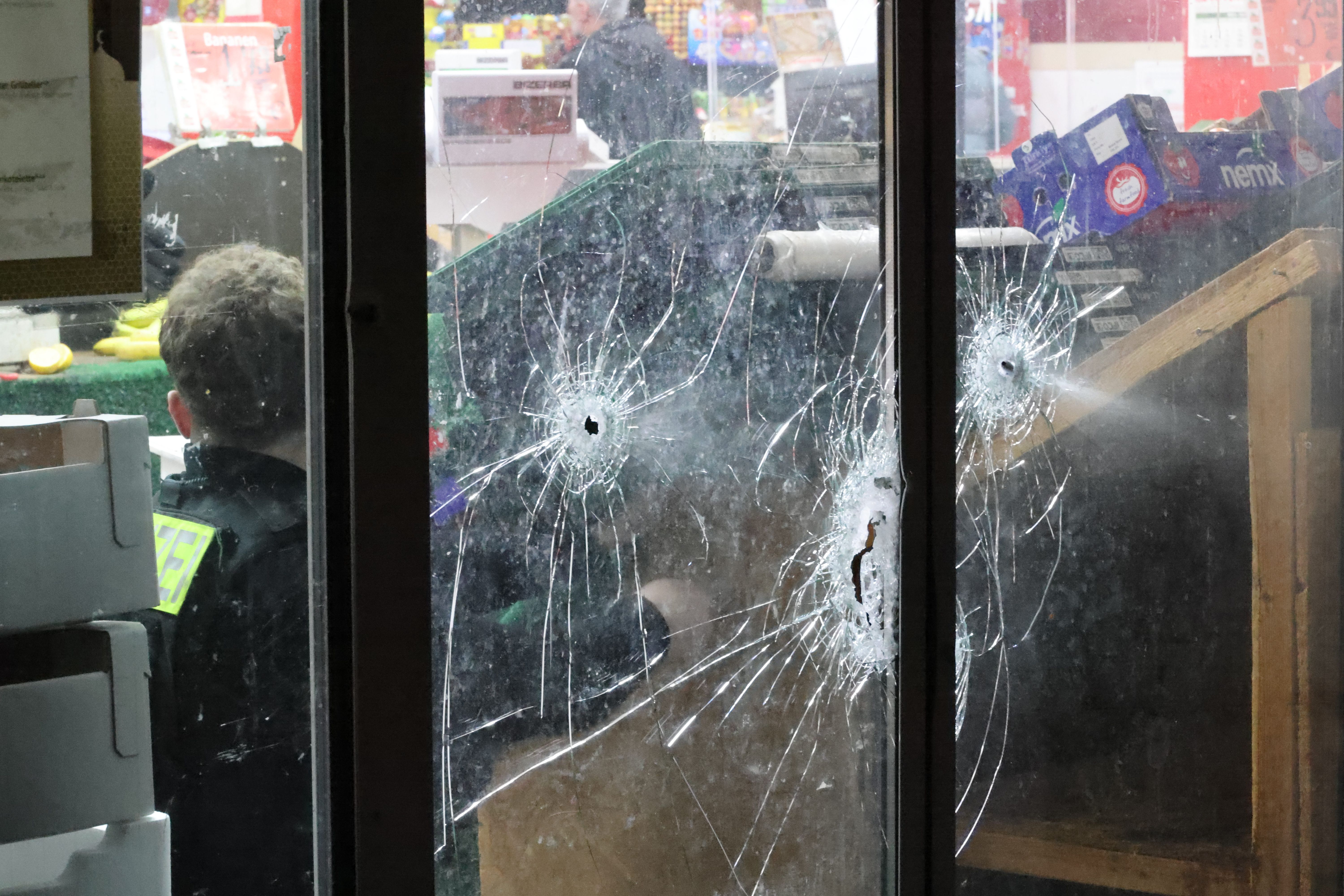 Drohungen, Schüsse, Erpressung: Die „Daltons“-Bande vor Gericht