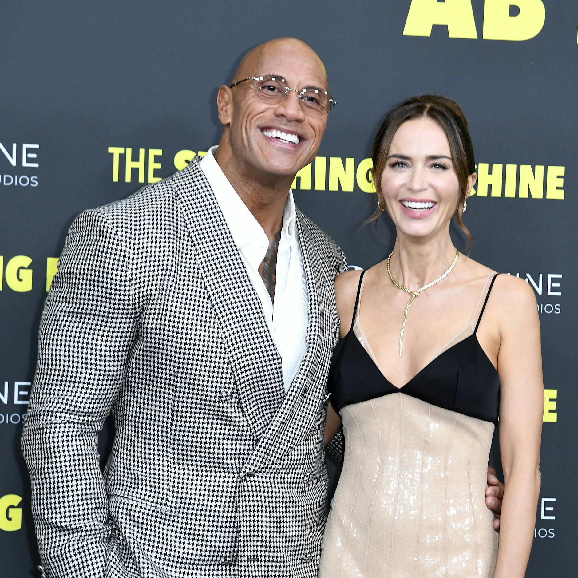 Dwayne Johnson mit To-go-Becher auf Premiere: „Tequila, kein Kaffee!“